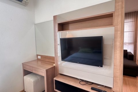 Condominio de 1 dormitorio en Khlong Toei, Bangkok, Tailandia № 101839 - foto 9