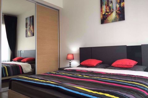 Condominio de 1 dormitorio en Watthana, Bangkok, Tailandia № 77236 - foto 7