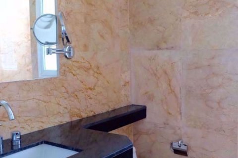 Eigentumswohnung in Pathum Wan, Bangkok, Thailand, 2 Schlafzimmer № 77235 - Foto 9