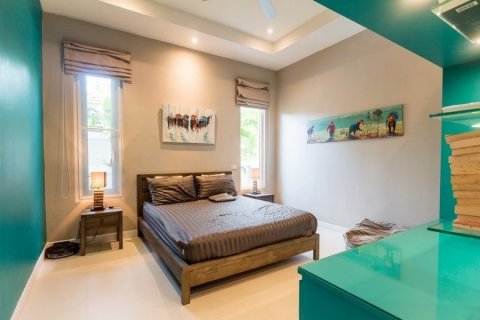 Casa de 3 dormitorios en Hua Hin, Tailandia № 125343 - foto 11
