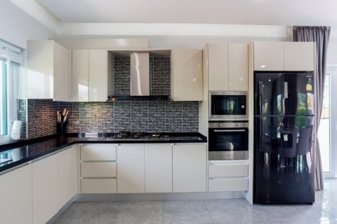 Casa de 7 dormitorios en Hua Hin, Tailandia № 125347 - foto 10