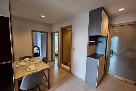 Condominio de 2 dormitorios en Nonthaburi, Tailandia № 132515 - foto 3