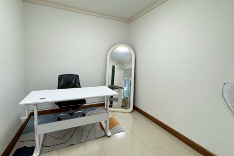 Condominio de 1 dormitorio en Bangkok, Tailandia № 132512 - foto 8