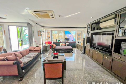Condominio de 1 dormitorio en Pattaya, Tailandia № 132340 - foto 6