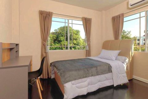 Casa de 3 dormitorios en Chiang Mai, Tailandia № 126328 - foto 6