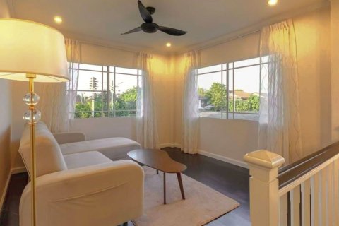 Casa de 3 dormitorios en Chiang Mai, Tailandia № 126328 - foto 19