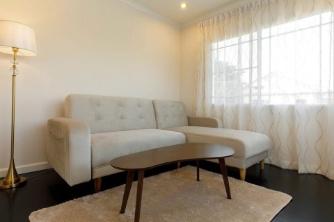 Casa de 3 dormitorios en Chiang Mai, Tailandia № 126328 - foto 2