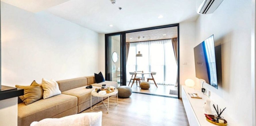 Condominio de 2 dormitorios en Chatuchak, Bangkok, Tailandia № 126747