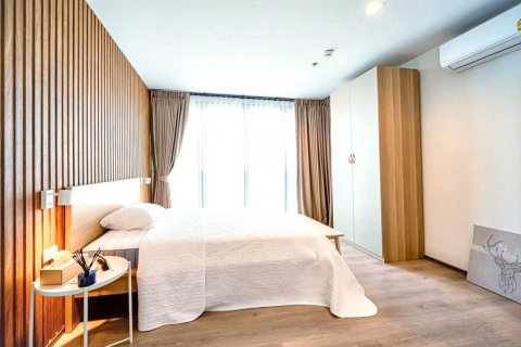 Condominio de 2 dormitorios en Chatuchak, Bangkok, Tailandia № 126747 - foto 9