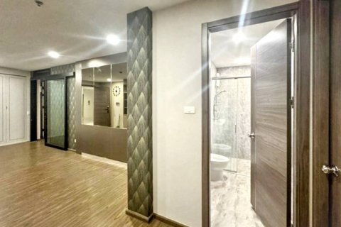 Condominio de 2 dormitorios en Bangkok, Tailandia № 126753 - foto 4
