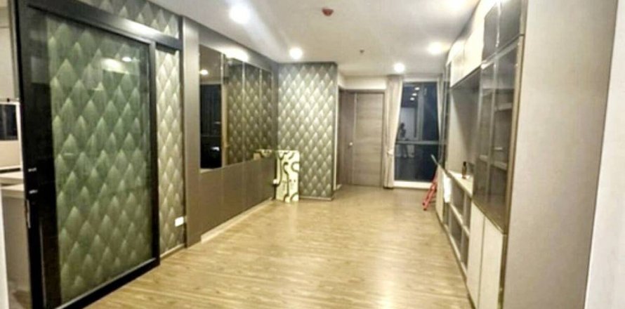 Condominio de 2 dormitorios en Bangkok, Tailandia № 126753
