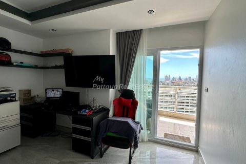 Condominio de 3 dormitorios en Pattaya, Tailandia № 125717 - foto 12