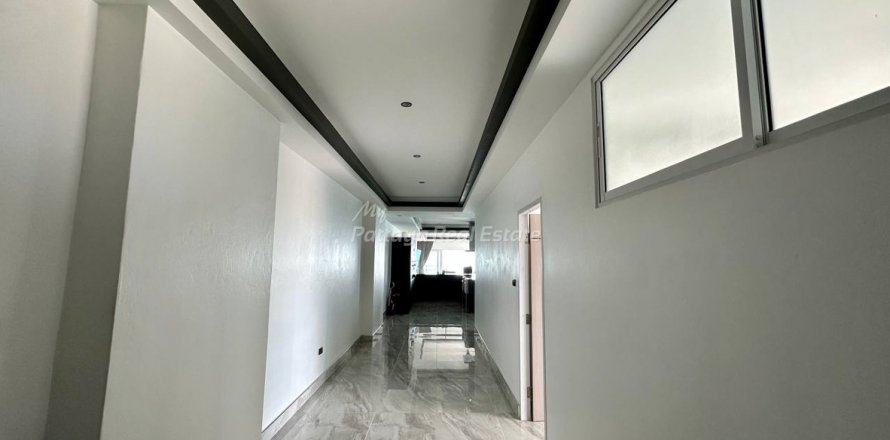 Condominio de 3 dormitorios en Pattaya, Tailandia № 125717