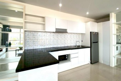 Condominio de 2 dormitorios en Bang Lamung, Tailandia № 125712 - foto 3