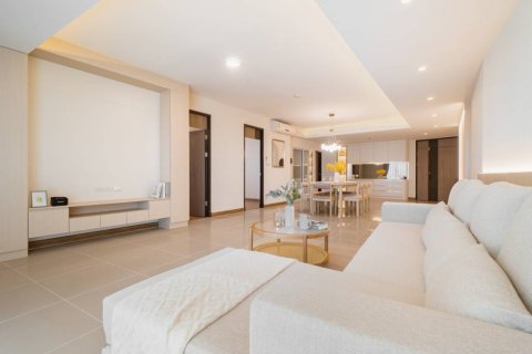 Condominio de 3 dormitorios en Bangkok, Tailandia № 132893 - foto 5