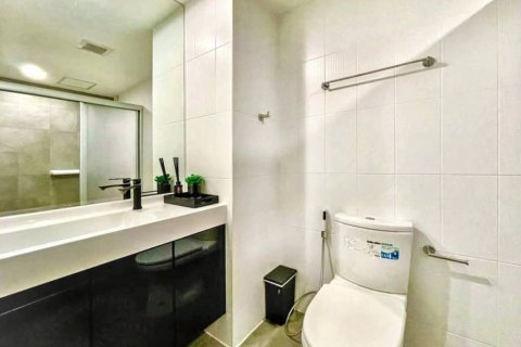 Condominio de 2 dormitorios en Bangkok, Tailandia № 132898 - foto 10
