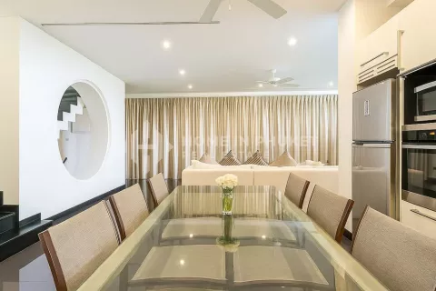 Casa de 4 dormitorios en Phuket, Tailandia № 131960 - foto 8