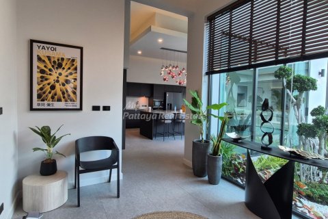 Casa de 4 dormitorios en Bang Lamung, Tailandia № 123468 - foto 5