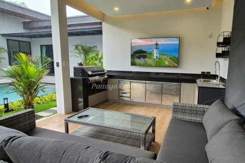 Casa de 4 dormitorios en Bang Lamung, Tailandia № 123468 - foto 14