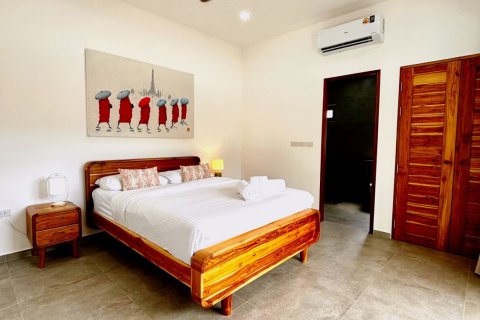 Casa de 3 dormitorios en Ko Samui, Tailandia № 126876 - foto 13