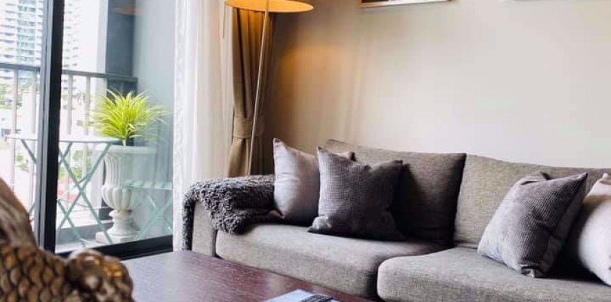 Condo à Bangkok, Thaïlande, 1 chambre à The Seed Mingle № 77743