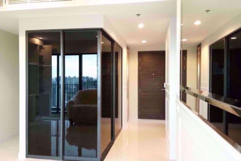 Condominio de 3 dormitorios en Watthana, Bangkok, Tailandia № 77104 - foto 9