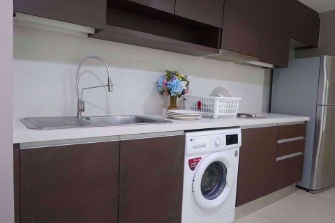 Condominio de 1 dormitorio en Watthana, Bangkok, Tailandia № 77124 - foto 11