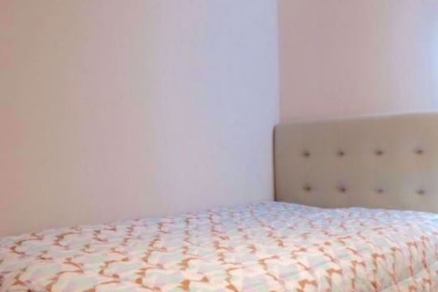 Condominio de 2 dormitorios en Watthana, Bangkok, Tailandia № 77106 - foto 12
