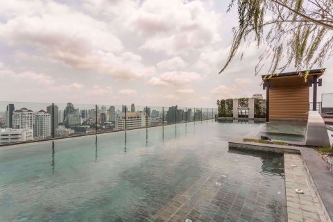 Condominio de 2 dormitorios en Watthana, Bangkok, Tailandia № 77106 - foto 16