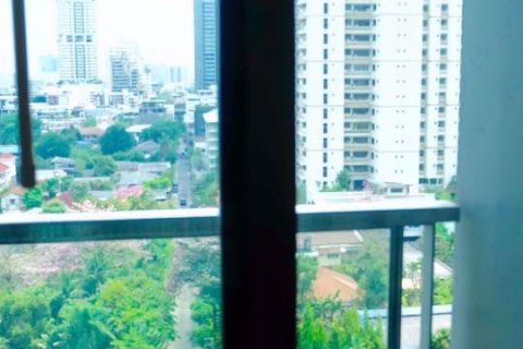 Condominio de 2 dormitorios en Watthana, Bangkok, Tailandia № 77106 - foto 4