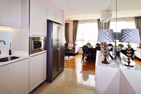 Condominio de 2 dormitorios en Watthana, Bangkok, Tailandia № 77107 - foto 5