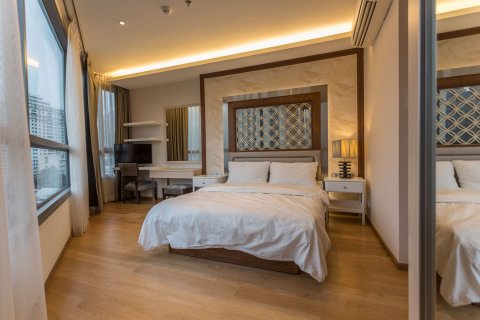 Condominio de 2 dormitorios en Watthana, Bangkok, Tailandia № 77105 - foto 15