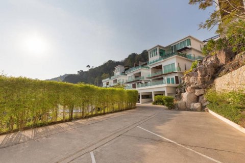 Condo à Kathu, Thaïlande, 2 chambres  № 125926