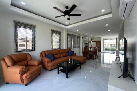 Casa de 3 dormitorios en Chiang Mai, Tailandia № 125927 - foto 5