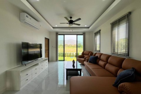 Casa de 3 dormitorios en Chiang Mai, Tailandia № 125927 - foto 7