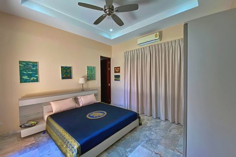 Casa de 3 dormitorios en Hua Hin, Tailandia № 125445 - foto 9