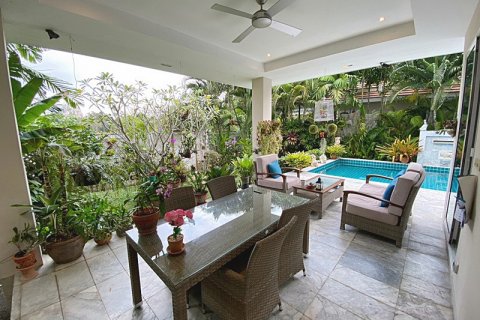 Casa de 3 dormitorios en Hua Hin, Tailandia № 125447 - foto 8