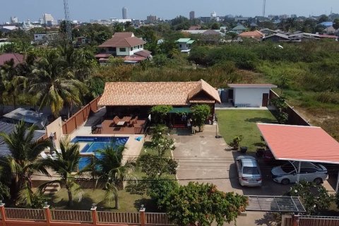 Casa de 3 dormitorios en Hua Hin, Tailandia № 125448 - foto 2