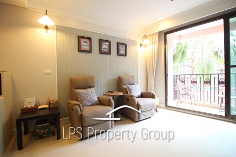 Condo in Hua Hin, Thailand, 1 bedroom  № 125532 - photo 13