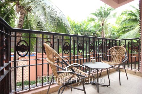 Condo in Hua Hin, Thailand, 1 bedroom  № 125532 - photo 2