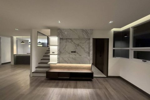 Villa in Phuket, Thailand 3 Schlafzimmer № 132909 - Foto 3