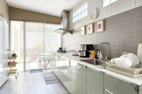 Casa de 4 dormitorios en Bangkok, Tailandia № 132907 - foto 7