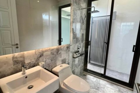 Chalet de 2 dormitorios en Phuket, Tailandia № 132912 - foto 8