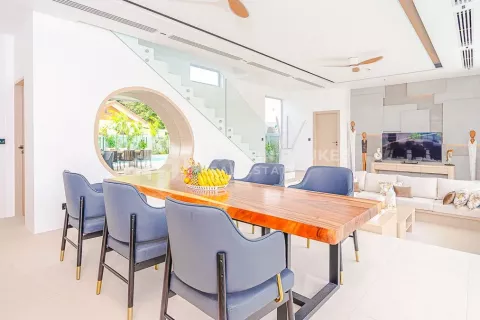 Casa de 5 dormitorios en Nai Harn Beach, Tailandia № 131230 - foto 7