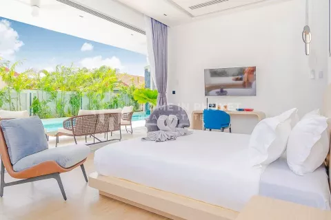 Casa de 5 dormitorios en Nai Harn Beach, Tailandia № 131230 - foto 12