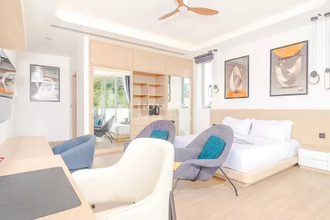 Casa de 5 dormitorios en Nai Harn Beach, Tailandia № 131230 - foto 16