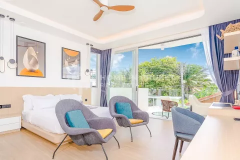 Casa de 5 dormitorios en Nai Harn Beach, Tailandia № 131230 - foto 15