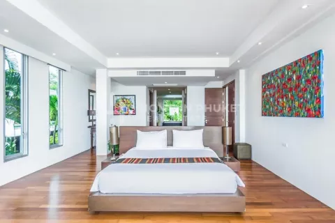 Casa de 5 dormitorios en Phuket, Tailandia № 131229 - foto 23