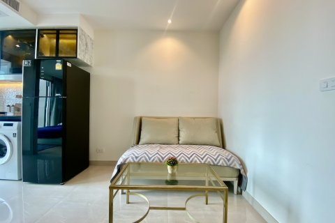Apartamento de 1 dormitorio en Pattaya, Tailandia № 101494 - foto 5
