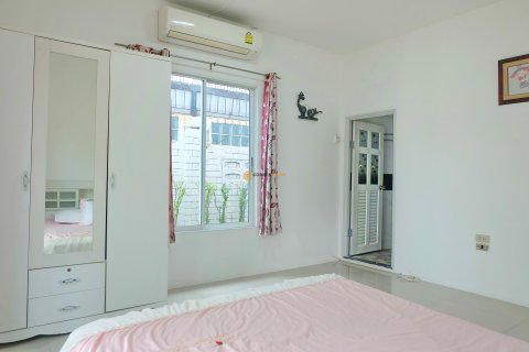 Estudio en Pattaya, Tailandia № 100221 - foto 16